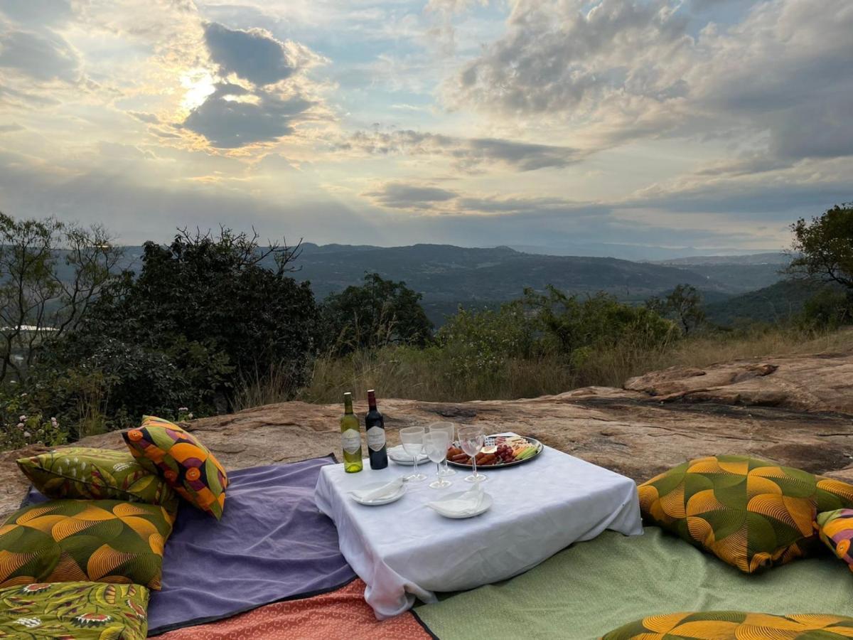 Ndhula Luxury Tented Lodge White River Exteriör bild