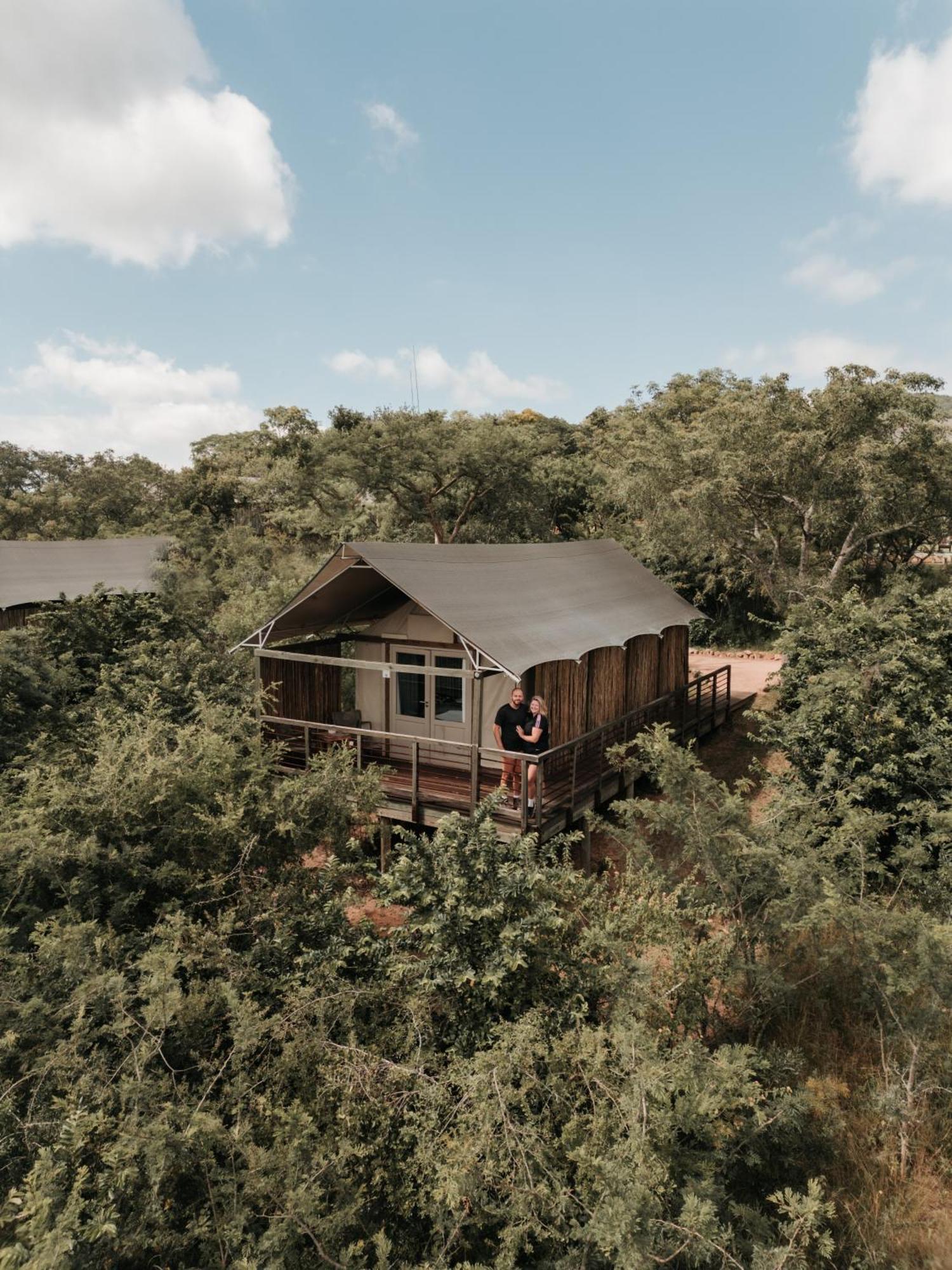 Ndhula Luxury Tented Lodge White River Exteriör bild