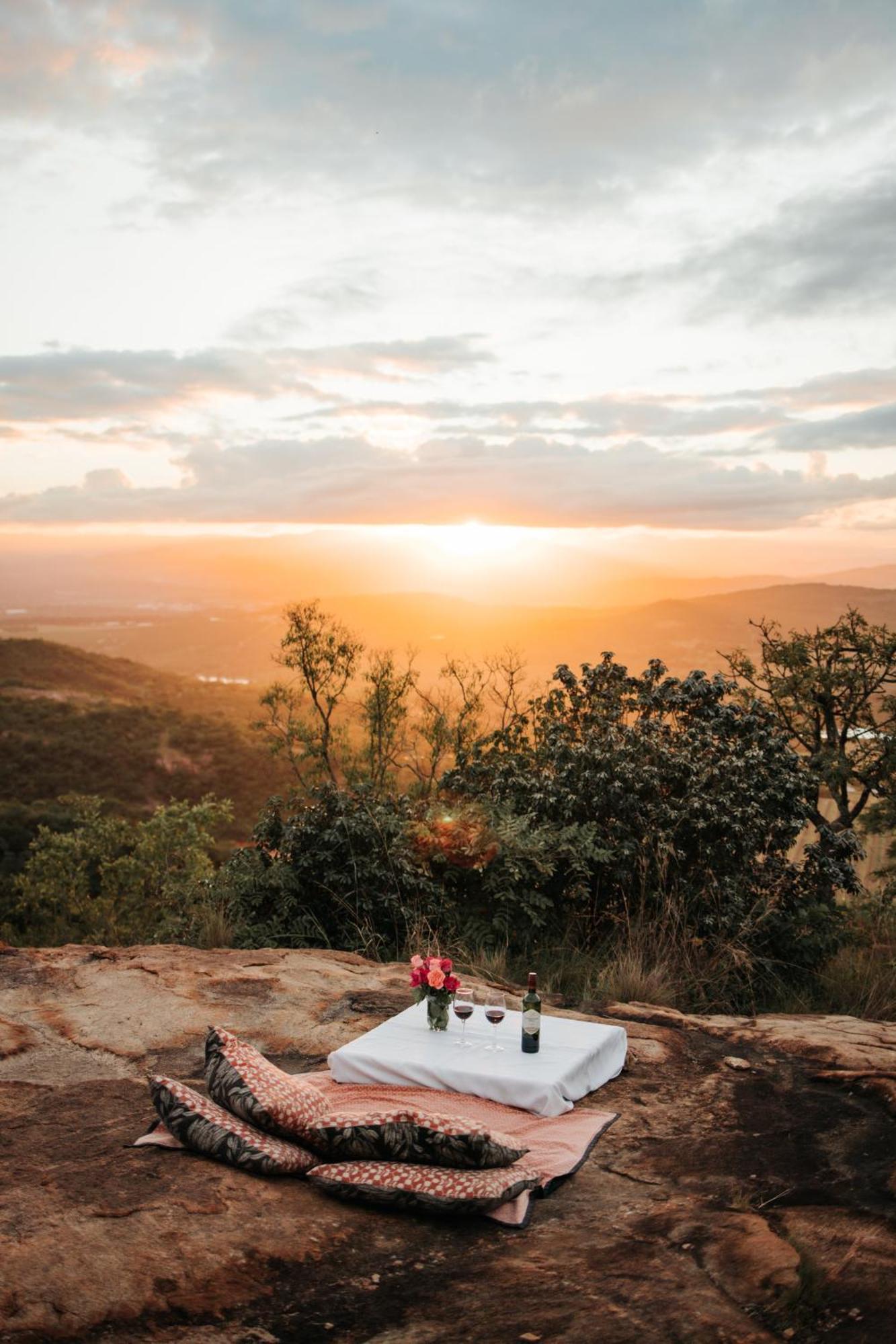 Ndhula Luxury Tented Lodge White River Exteriör bild