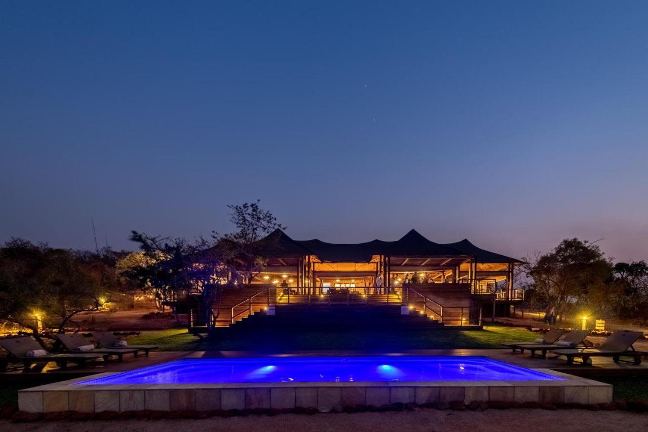 Ndhula Luxury Tented Lodge White River Exteriör bild